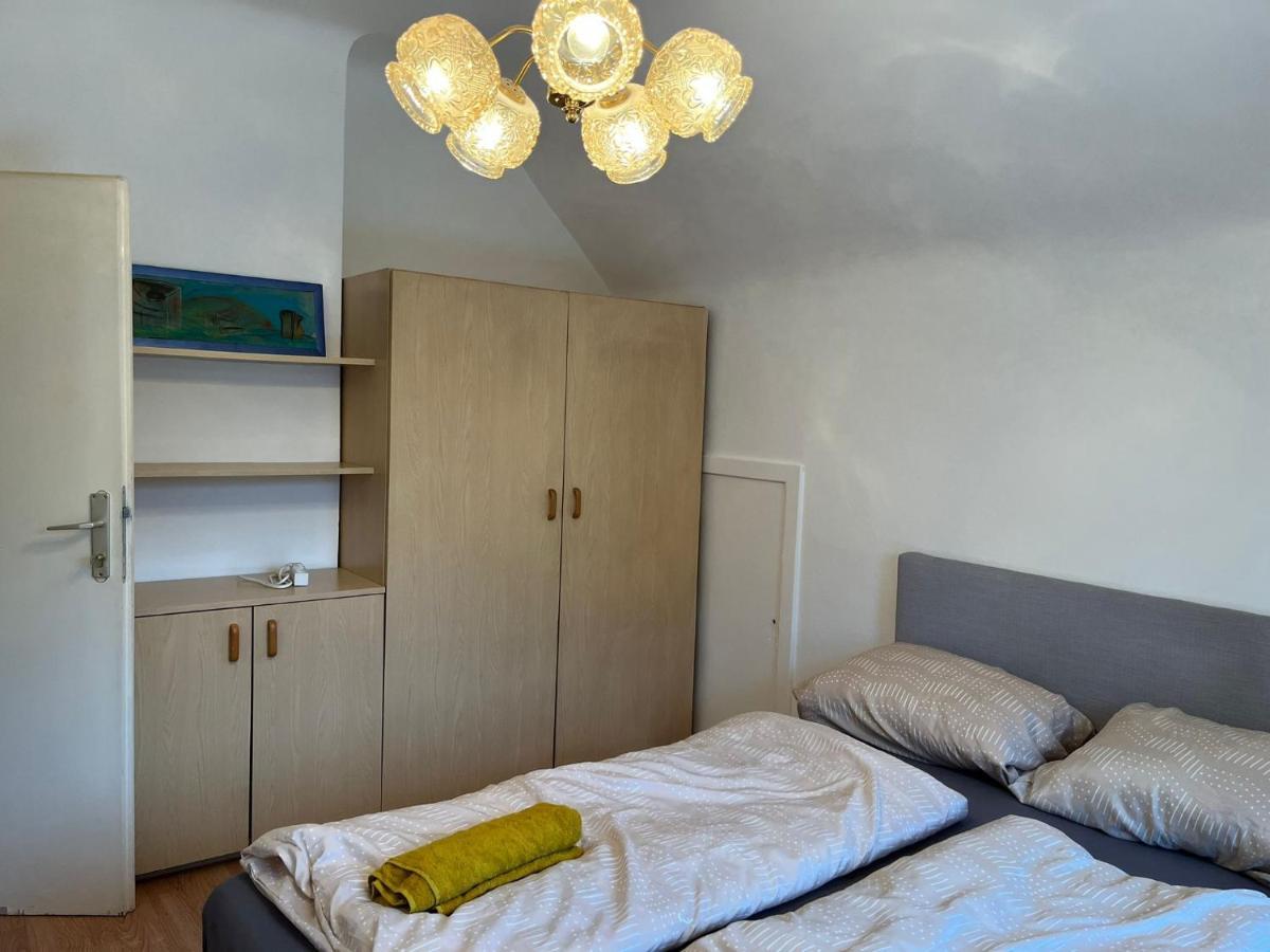 Breathtaking Near Danube River /w Garden And Parking