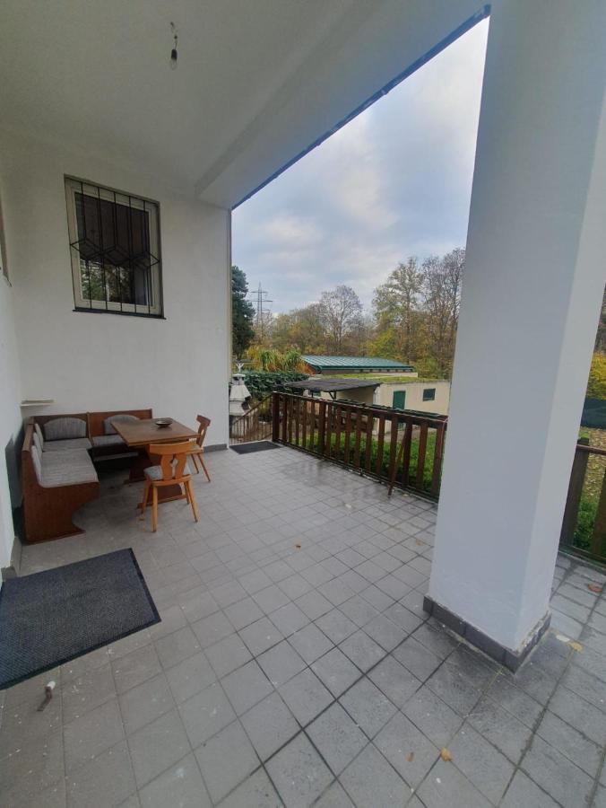 Villa Breathtaking Near Danube River /w Garden And Parking