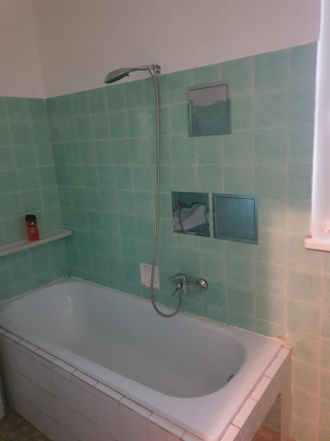 Villa Breathtaking Near Danube River /w Garden And Parking Vienna